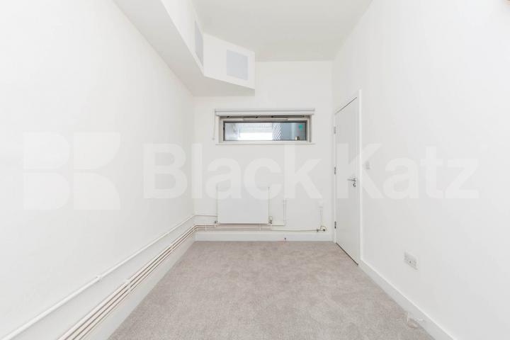 2 double bedroom warehouse conversion located in Dalston  Ability Plaza - Kingsland Road, Dalston / Haggerston